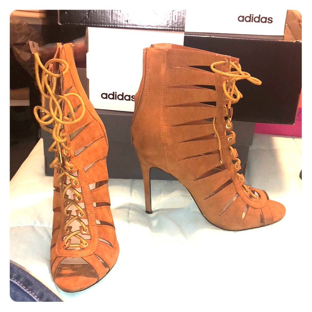 Boot Heels